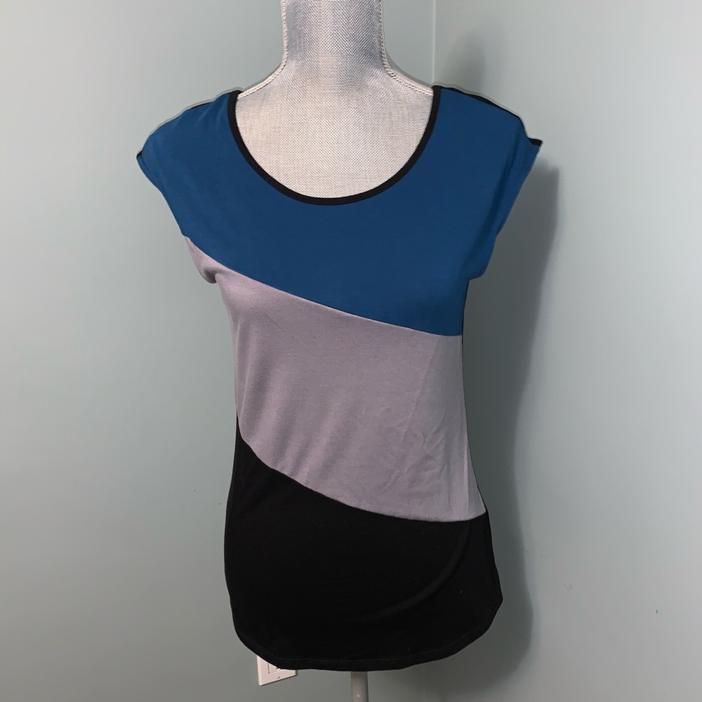 RICKI’S size XS striped colour block short sleeve top shirt office wear